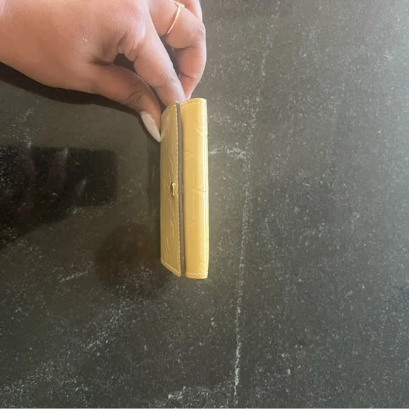 LOUIS VUITTON Ivory Yellow Monogram Card Wallet - Picture 8 of 14